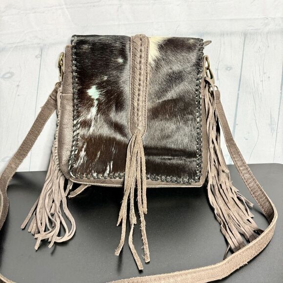 Western leather cowhide calf hair fringe flap satchel crossbody bag like new - Picture 1 of 13